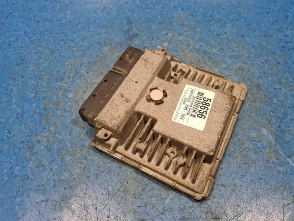 Seat Motorregelaar OEM 03F906070AE Gebruikt image 4