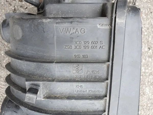 Ilmansuodatin kotelo anturi VW EOS 2.0 FSI Passat Golf image 7