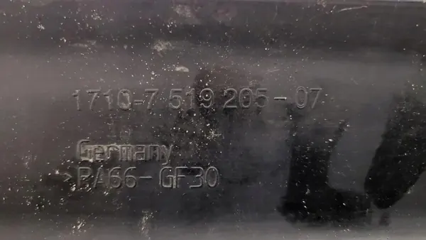 Oberer Teil Vordersitzgurt OEM 17107519205 BMW image 3