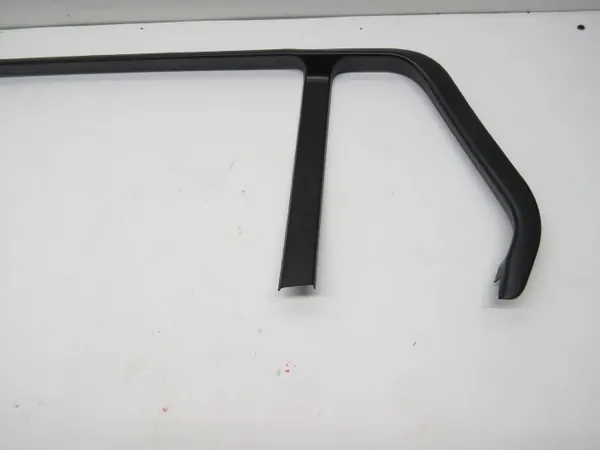 OEM 1302144 Oikea Takaoven Lista Volvo V60/S60 image 3