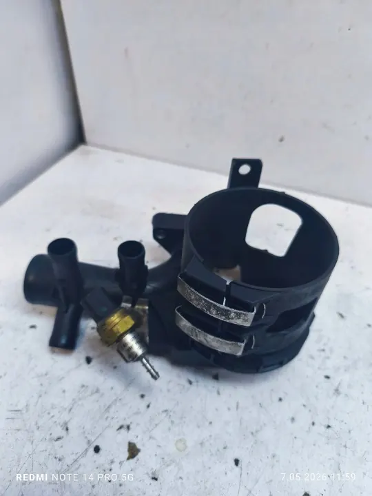 Soporte filtro combustible A6510703081 Clase E W212 09-13 image 2