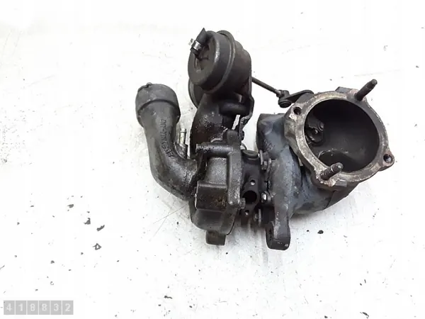 Turbocompresor Audi TT usado OEM 06A145704T image 6