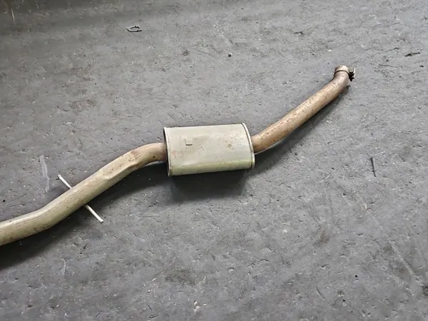 Silenciador BMW OEM 2246932 3413073 para X3 E83 2.0D image 4