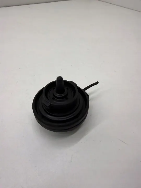 Tampa de combustível OEM 3C0201553K para Audi Q3 Q7 A4 A5 A6 C7 Diesel image 6