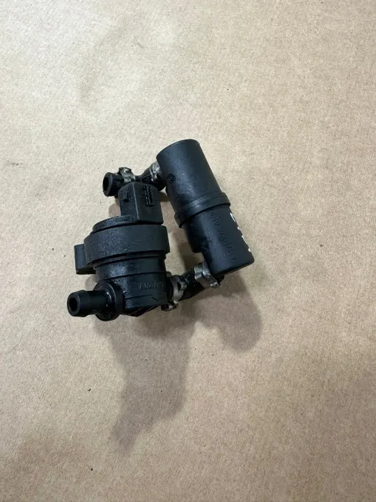 Bränsletryckventil OEM A0004705593 Mercedes SL R230 image 10