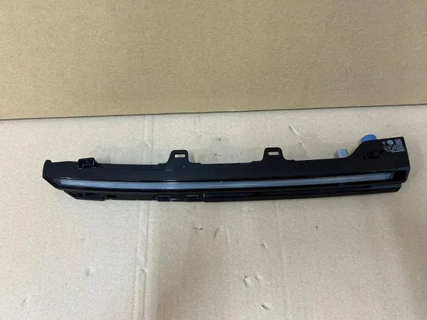 OEM 5H0941654E Rejilla Derecha LED DRL para VW Golf VIII image 4
