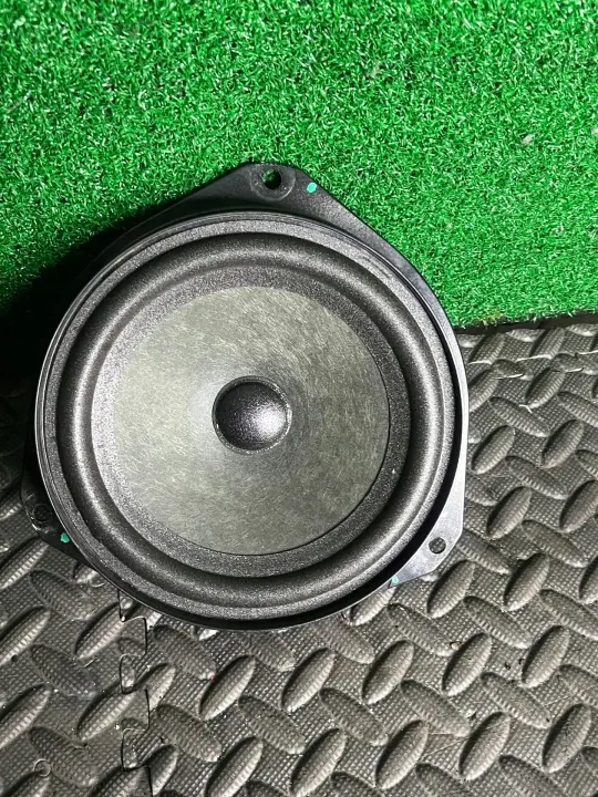 Altavoz Alfa Romeo OEM 505473920 - Usado image 3