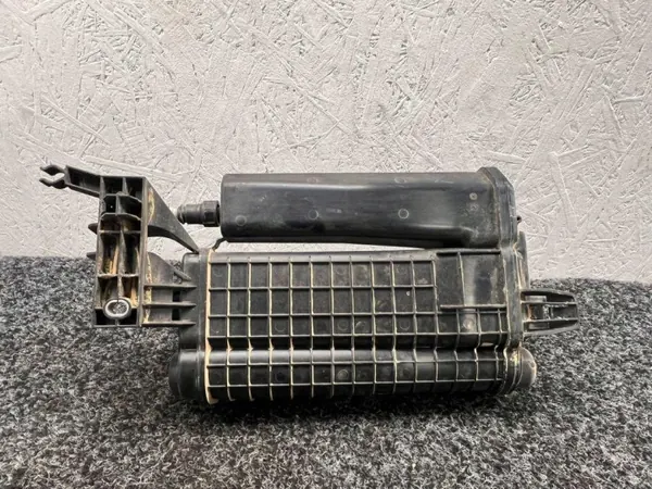 Diesel Particulate Filter VW Tiguan 5QA201801A image 3