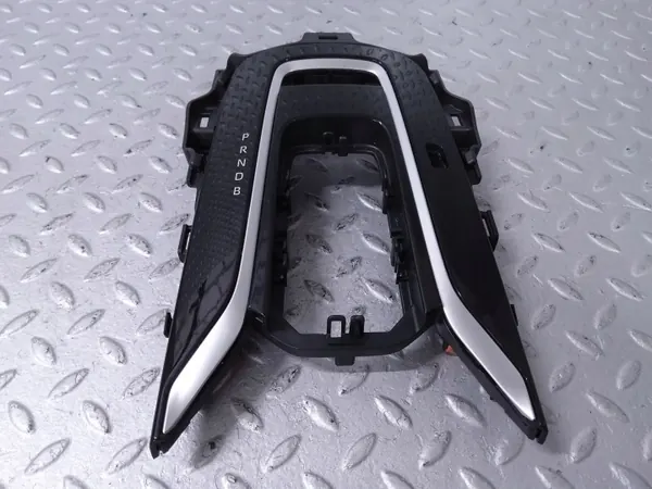 Linker frame Toyota Corolla Cross OEM 3597012590C1 image 5