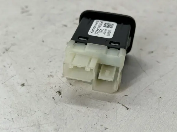 Prise USB Buick Encore I 2021 OEM 13519224 image 5