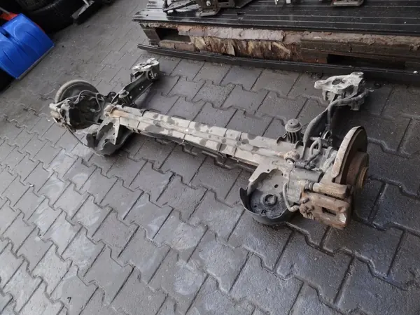 Viga suspensión trasera OEM 98 432 052 80 para Peugeot image 2