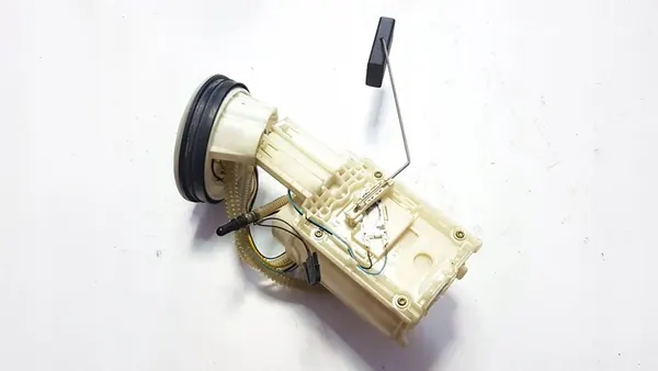 Audi OE Brandstofpomp 8L9 919 051J image 2