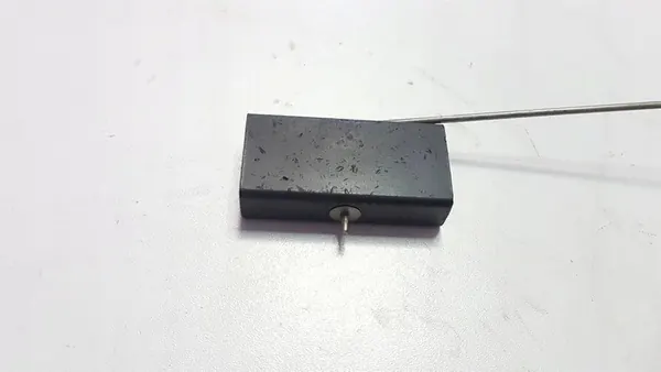 Audi OE Brandstofpomp 8L9 919 051J image 8