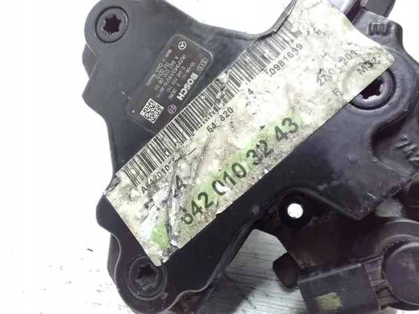 Brandstofpomp Mercedes W204 W207 W212 OM642 image 7