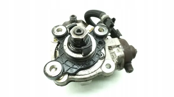 Volvo V40 II 2.0 D3 inspuitpomp OEM 0445010681 image 2