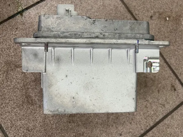 Tesla 1598486-00-F hulpaccu 16V 7Ah image 5