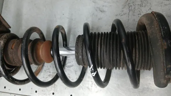 OEM VOLVOMAR-139596 Rechter Achter Schokdemper Ford Mondeo image 8