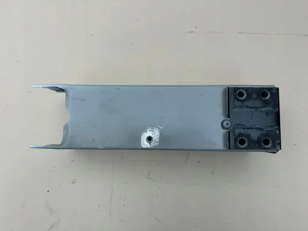 Tesla Model Y Vänster Krockzon OEM 1487461-00-D image 10