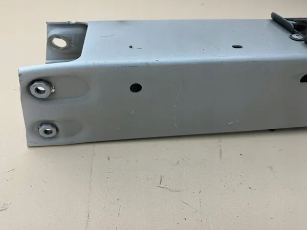 Tesla Model Y Vänster Krockzon OEM 1487461-00-D image 7