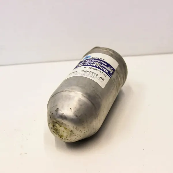 Jaguar XK8 - XKR 2000 A/C Kuivain MJA7410AE image 2