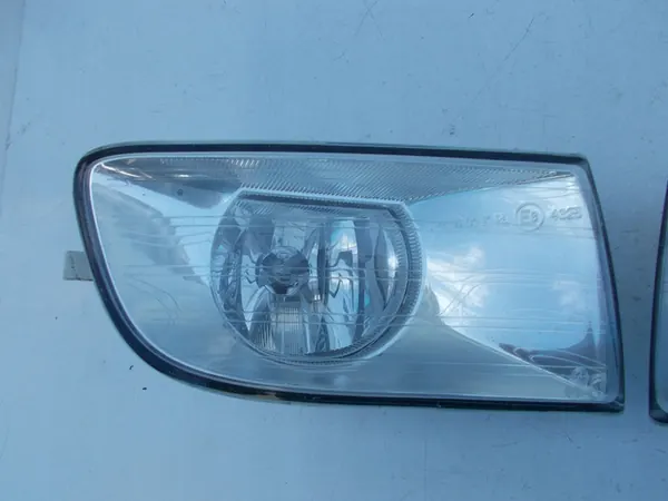 Farol de Neblina Skoda Octavia II 1Z OE 1Z0941699 image 3