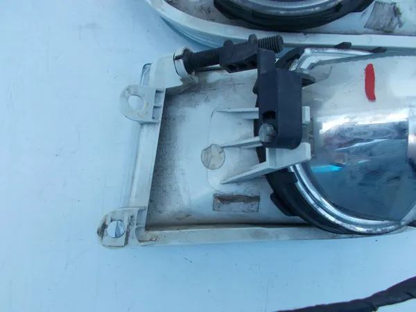 Farol de Neblina Skoda Octavia II 1Z OE 1Z0941699 image 6