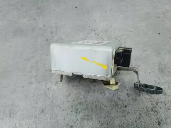 Module direction assistée Hyundai i20 OEM 56300-1J700 image 4