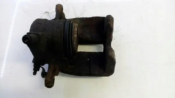 Käytetty oikea etujarrusatula OEM 0 Mercedes image 2