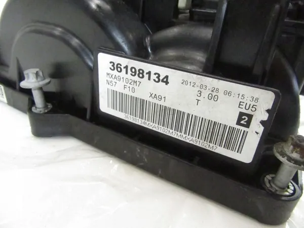 BMW Kleppendeksel OEM 11 12 8507607 voor N57D30B image 9