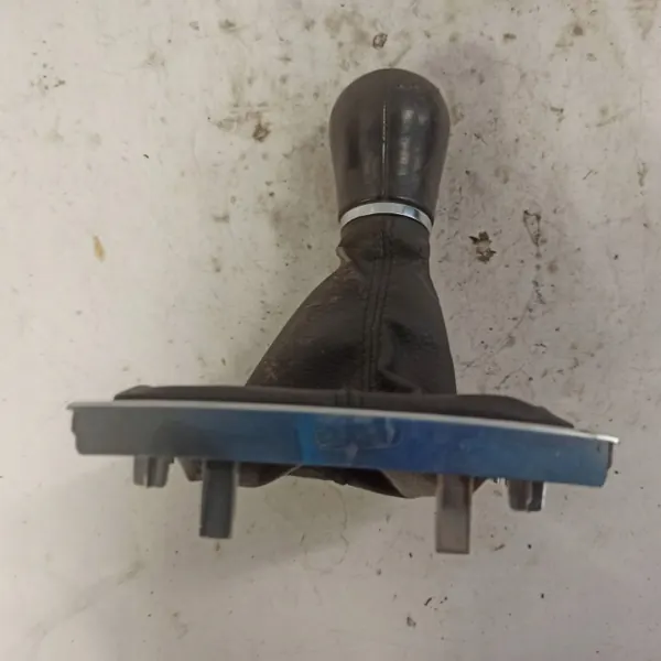 OEM 3AA711113F Manchon Levier Vitesse VW Passat B7 image 4