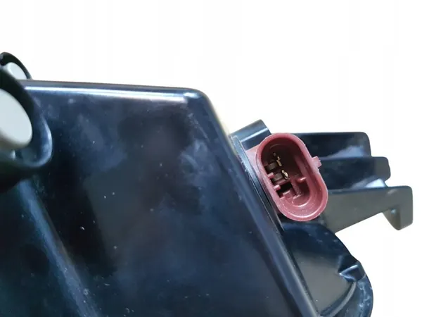 Luz DRL dianteira direita Fiat 500X OE 51937405 image 3