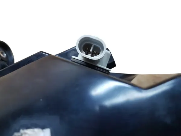 Luz DRL dianteira direita Fiat 500X OE 51937405 image 4