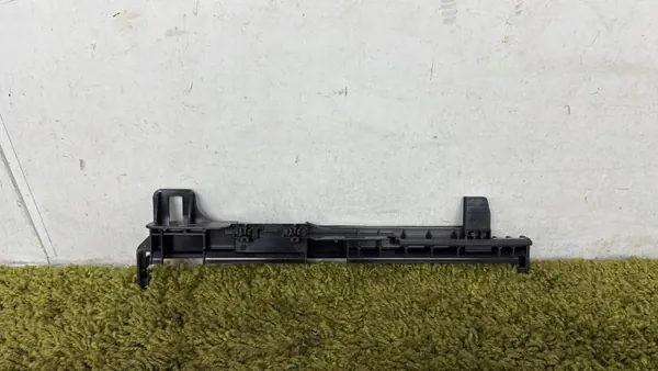 Support Radiateur OEM A2045010320 Avant Mercedes image 3