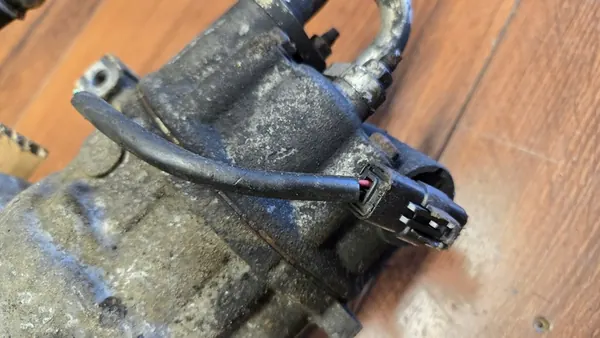 Compresseur de Climatisation Citroen C4 Peugeot 307 308 image 4