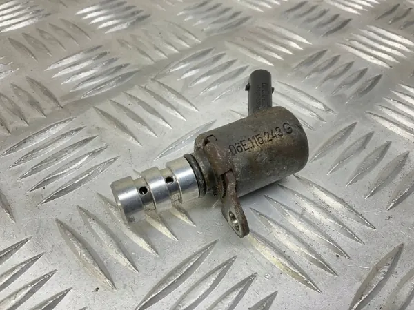 Válvula de ajuste de árvore de cames OEM 06E115243G Audi SQ5 image 2
