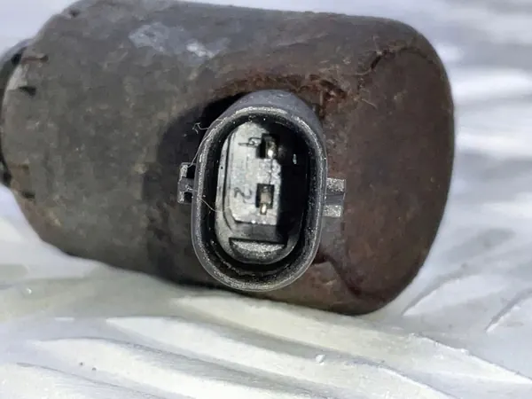 Válvula de ajuste de árvore de cames OEM 06E115243G Audi SQ5 image 4