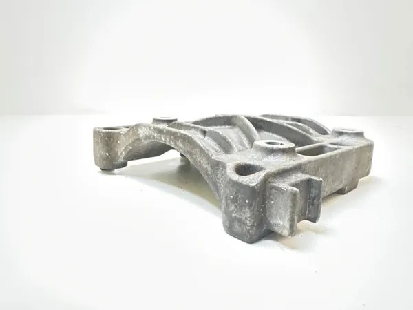 Montage de compresseur de climatisation Honda CR-V 2010 image 3