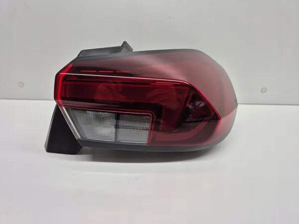 OPEL CORSA F LUZ TRASERA DERECHA ORIGINAL 2019- image 3