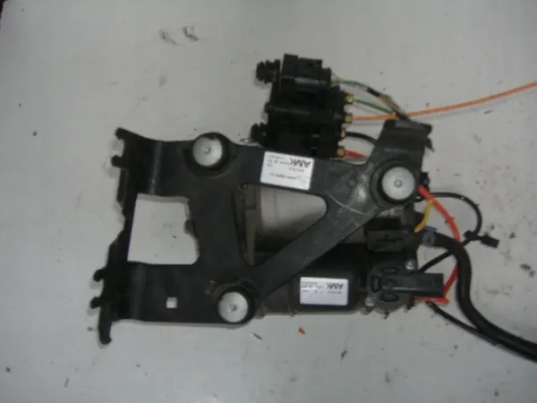 Jaguar OE AW93-3B484-AJ Kompressor - Begagnad image 3