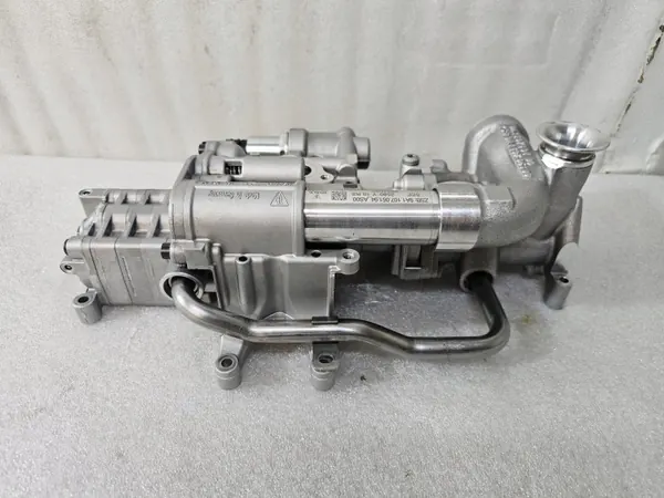 Pompe à huile Porsche d'occasion OEM 9A110705194 image 6