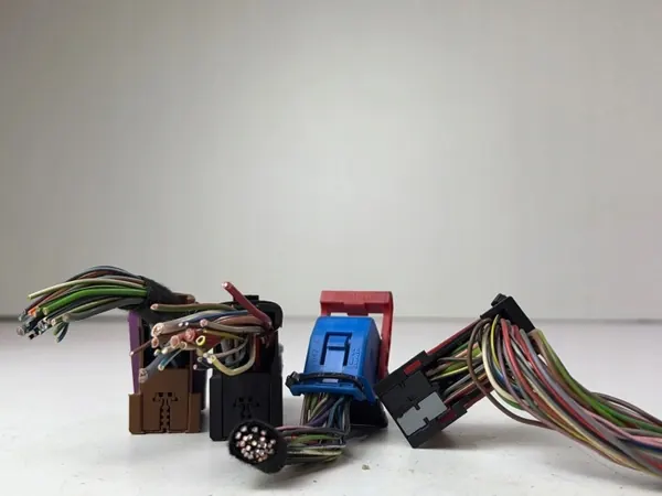 Plug módulo BCM OEM 503440280102 para Fiat Ducato image 4