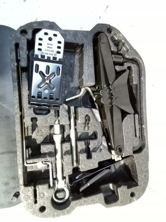 Kit de réparation Citroen C4 Picasso I OEM - Occasion image 3
