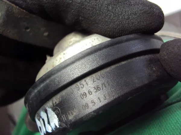 Sinal de Buzina Seat Ibiza 6J IV 09- image 5