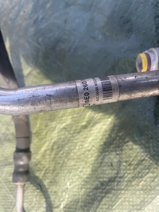 AUDI A4 B7 2.0 TFSI Ilmastointiputki image 3