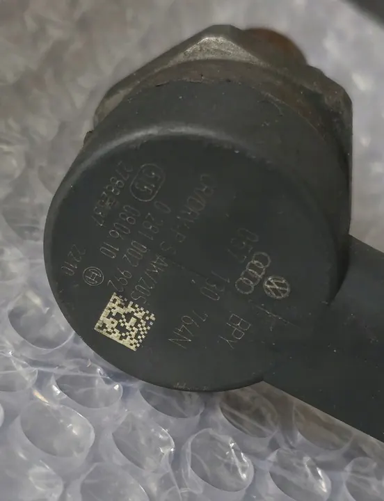 Sensor de pressão de combustível VW CRAFTER 2.5 TDI image 3