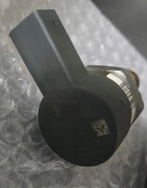 Sensor de pressão de combustível VW CRAFTER 2.5 TDI image 8