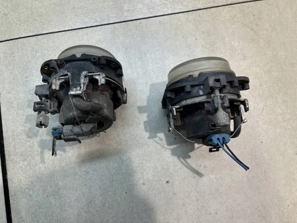 Gebrauchter Halogenscheinwerfer-Satz Vorne Mazda MPV 2.0 D image 5