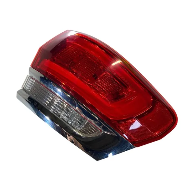 Jeep Grand Cherokee 2017 Luz trasera lado derecho OEM image 4