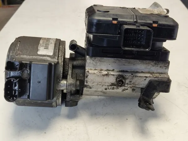 Hydraulik-Federungspumpe CITROEN C5 I OEM 9636713880 image 4