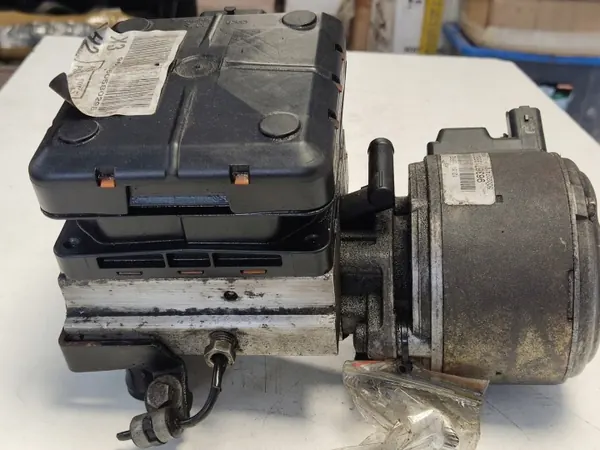 Hydraulik-Federungspumpe CITROEN C5 I OEM 9636713880 image 5